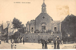 LA BAULE - Sortie De Messe - Très Bon état - La Baule-Escoublac