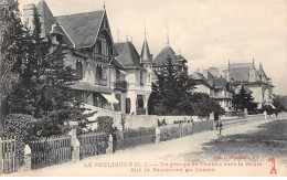 LE POULIGUEN - Un Groupe De Chalets Vers La Baule - Sur Le Boulevard Du Casino - Très Bon état - Le Pouliguen