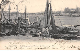 NANTES - Le Déchargement Des Bateaux - Quai Moncousu - Très Bon état - Nantes