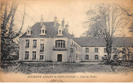 Ancienne Abbaye De CERCANCEAU - Cour Du Cloître - Très Bon état - Other & Unclassified