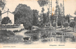 VILLEGUSIEN - Abreuvoir - Très Bon état - Other & Unclassified