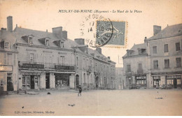 MESLAY DU MAINE - Le Haut De La Place - Très Bon état - Meslay Du Maine