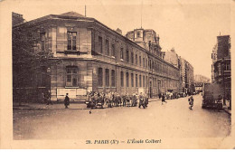 PARIS - L'Ecole Colbert - état - District 10