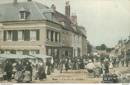 CPA Rue-Un Coin Du Marché-Timbre      L1716 - Rue