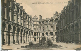 CPA Saint Germain En Laye-La Cour Du Musée-69-Timbre      L1725 - St. Germain En Laye (castle)