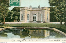 CPA Versailles-Parc Du Petit Trianon,le Pavillon Français-Timbre     L1724 - Versailles (Schloß)