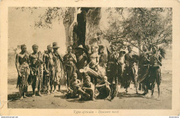 CPA Types Africains-Danseurs Mossi      L1749 - Zonder Classificatie