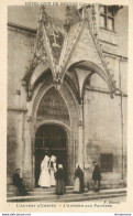 CPA Hôtel Dieu De Beaune-L'auvent D'entrée     L1609 - Beaune