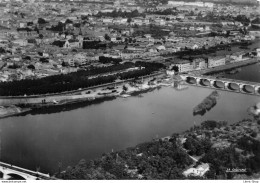 [42]  EN AVION AU-DESSUS DE ROANE - PILOTE-OPÉRATEUR R. HENRARD - LES PONTS SUR LA LOIRE CPSM GF 1958 ( ͡◕ ͜ʖ ͡◕) ♦ - Roanne