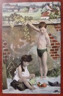 Cpa Deux Enfants Pieds Dans L'eau - Paysage - Pipe - Scenes & Landscapes