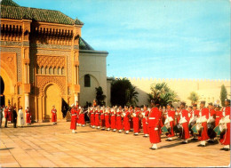 7-5-2024 (4 Z 23) Maroc - Rabat Castle / Château & Royal Guards Music - Musik