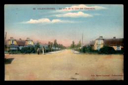 59 - VALENCIENNES - UN COIN DE LA CITE DES CHEMINOTS - CARTE COLORISEE - Valenciennes