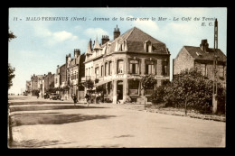 59 - MALO-LES-BAINS - AVENUE DE LA GARE VERS LA MER - LE CAFE DU TENNIS - Malo Les Bains