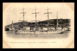 BATEAUX - VOILIERS - LE QUATRE MATS "LE QUEVILLY" A CAUDEBEC-EN-CAUX - Sailing Vessels