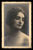 CARTE PHOTO - FEMME - PORTRAIT - Photographie