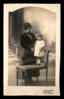 CARTE PHOTO - FEMME ET ENFANT - PHOTOGRAPHE E. PINEAU LIMOGES - Fotografie