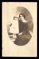 CARTE PHOTO - FEMME ET ENFANT - Photographie