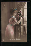 Foto-AK PFB Nr. 2900 /5: Junge Frau Mit Blumenstrauss  - Photographs