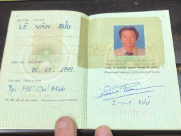 VIET NAM -OLD-ID PASSPORT-name-LE VAN SUU-2001-1pcs Book - Collezioni