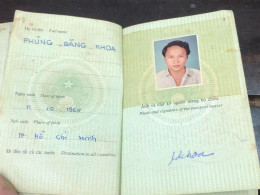 VIET NAM -OLD-ID PASSPORT-name-PHUNG DANG KHOA-1997-1pcs Book - Collections