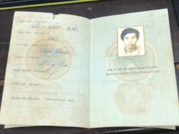 VIET NAM -OLD-ID PASSPORT-name-LE VINH BAO-1996-1pcs Book - Collezioni