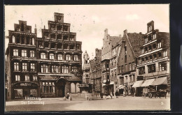 AK Lüneburg, Der Schütting Mit Brunnen  - Lüneburg