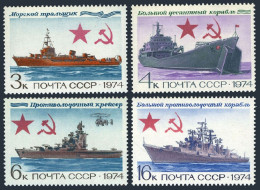 Russia 4223-4226 Blocks/4, MNH. Mi 4259-4262. Soviet Warships 1974. Helicopter. - Unused Stamps