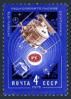 Russia 4733 Two Stamps, MNH. Michel 4820. Sputniks Radio 1 & Radio 2, 1979. - Ongebruikt