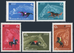 Russia 3433-3437, MNH. Michel 3458-3462. Horse Races, 1968. - Unused Stamps