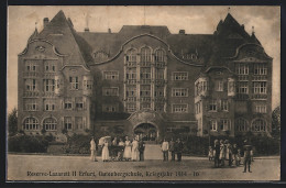 AK Erfurt, Reserve-Lazarett II / Gutenbergschule Mit Kleiner Versammlung, Kriegsjahr 1914-16  - Erfurt