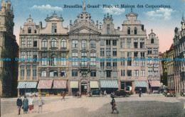 R011188 Bruxelles. Grand Place Et Maison Des Corporations. Novelty - World