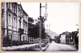 08414 / Peu Commun ESTENOS Haute-Garonne Le Centre De Vacances Et L'Avenue 1950s Photographie Véritable 1 - Otros & Sin Clasificación