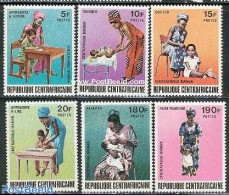Central Africa 1972 Mother 6v, Mint NH, History - Science - Various - Women - Education - Costumes - Unclassified