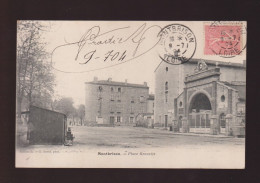 CPA - 42 - Montbrison - Place Grenette - Circulée En 1904 - Montbrison