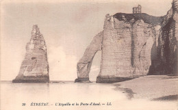 76-ETRETAT-N°4466-A/0255 - Etretat