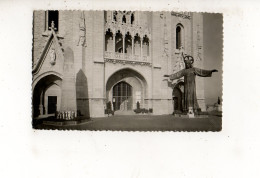 BARCELONA - Templo Expiatorio Del Sagrado Corazon (carte Photo) - Barcelona