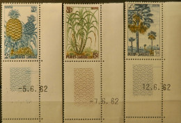 R2253/802 - CAMBODGE - 1962 - Agriculture - N°125 à 127 NEUFS** CdF Avec CD - Cambodia