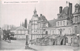 77-FONTAINEBLEAU-N°4468-C/0109 - Fontainebleau