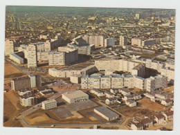 36 - Indre / CHATEAUROUX -- Cité Z.U.P. Saint Jean (vue Aérienne). - Chateauroux