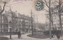 CPA - 42 - Saint-Etienne - Place Badouillère - Animée - Circulée En 1904 - Saint Etienne