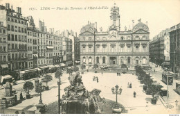 CPA Lyon-Place Des Terreaux      L1614 - Sonstige & Ohne Zuordnung