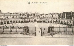 CPA Dijon-Place D'Armes-79    L2061 - Dijon