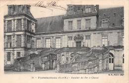 77-FONTAINEBLEAU-N°4474-H/0001 - Fontainebleau