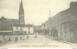 CPA Machecoul-La Place Du Marché Et La Rue Saint Honoré-Carte Publicitaire    L1467 - Machecoul