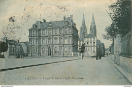 CPA Saint Lo-L'hôtel De Ville Et L'église Notre Dame-10-Timbre      L1653 - Saint Lo