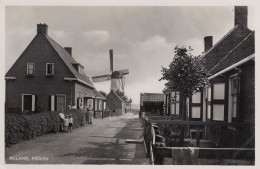 LES MOULINS A VENT - Windmühlen