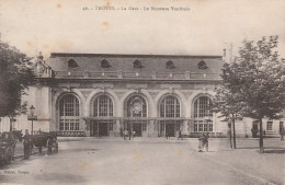 TROYES LA GARE LE NOUVEAU VESTIBULE 1918 TBE - Troyes