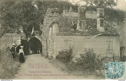 CPA Coucy Le Château-Porte D'Entrée De La Première Du Château-Timbre     L2328 - Sonstige & Ohne Zuordnung