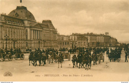 CPA Bruxelles-Place Des Palais-L'artillerie-1075      L2212 - Bauwerke, Gebäude