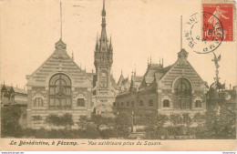 CPA La Bénédictine à Fécamp-Vue Extérieure Prise Du Square-Timbre    L1797 - Fécamp